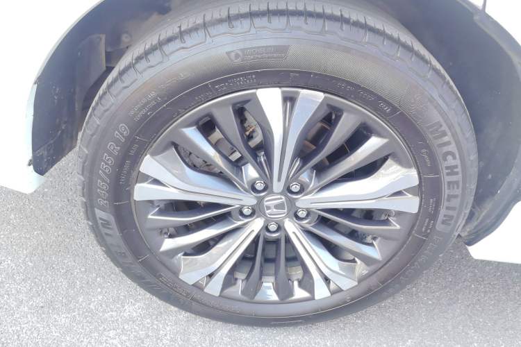 Used Honda UR-V 2020 370TURBO Two-Wheel Drive Luxury Edition
