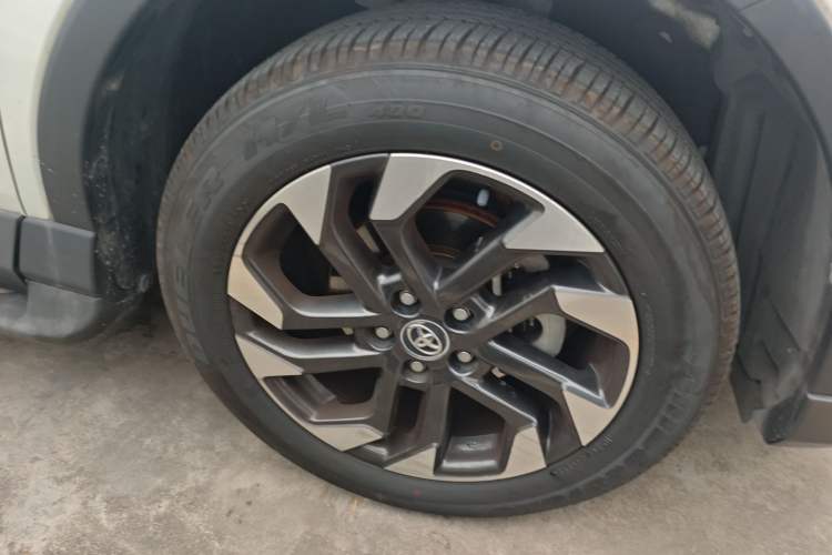 Used Toyota RAV4 2016 2.5L Automatic 4x4 Elite Edition