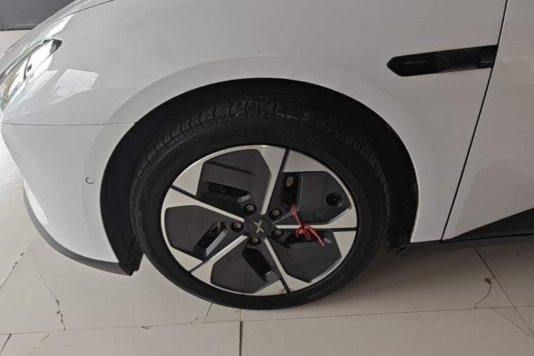 Used XPeng MONA M03 2024 620 with Ultra-Long Range
