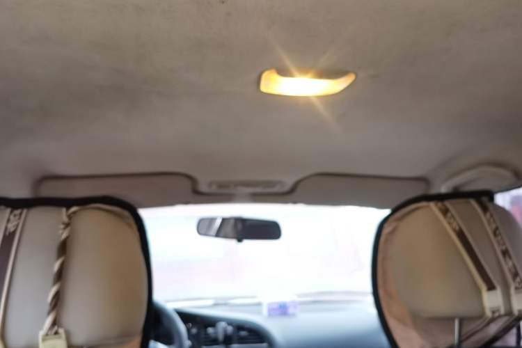 Used Soueast V3 Lingyue 2014 1.5L Manual Entry-Level Version Headliner