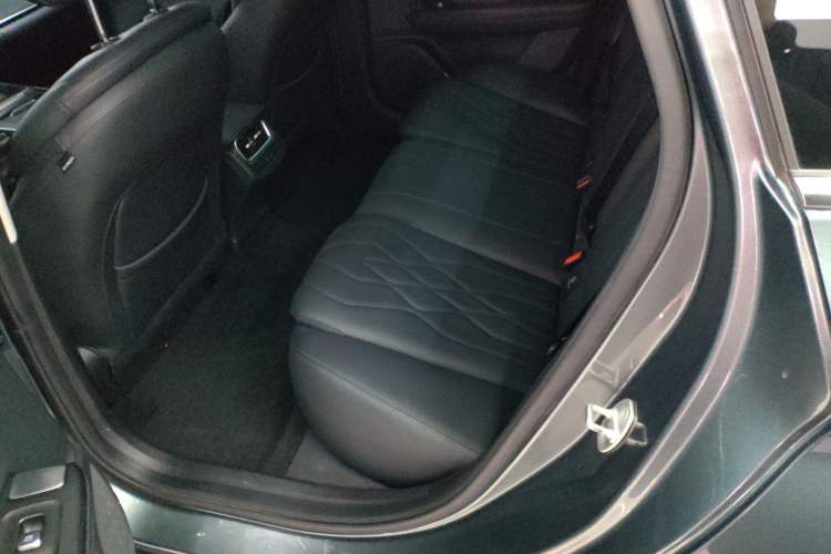 Used Chery Fengyun A8L 2025 1.5 TGDI 145 km Standard Version
