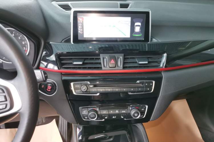 Used BMW X1 2016 sDrive20Li Luxury Model
