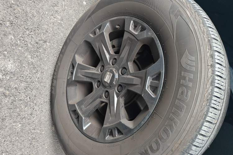 Used Tank 400 New Energy 2024 Hi4-T City Edition Right Front Wheel Hub