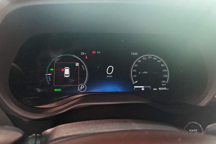 Used Toyota SIENNA 2023 2.5L Hybrid Platinum Edition
