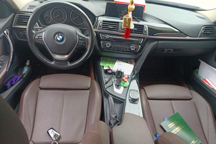 Used BMW 3 Series 2019 320Li Fashion Model Center Console