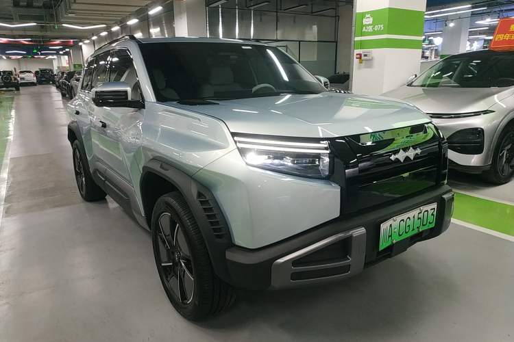 Used Formula Leopard Titanium 3 2025 501 km All-Wheel Drive Intelligent Driving Max Edition