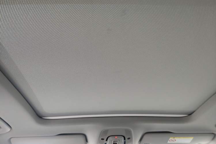 Used Audi Q5L 2022 40T Fashionable and Dynamic Model Headliner