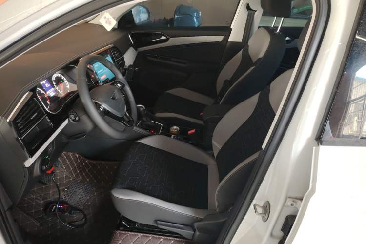 Used Jetta VS5 2024 280TSI Automatic Pioneer Edition Left Front Seat