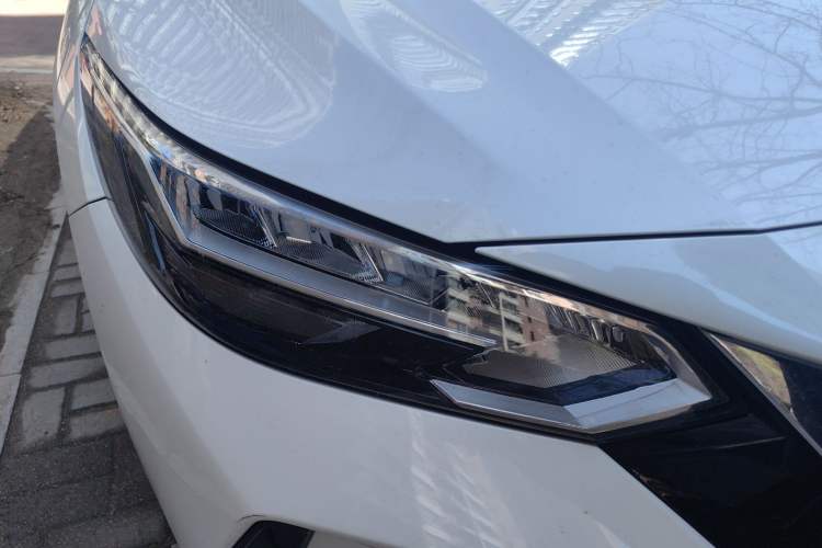 Used Nissan Sylphy 2020 1.6L XL CVT Enjoyment Edition Right Front Headlight