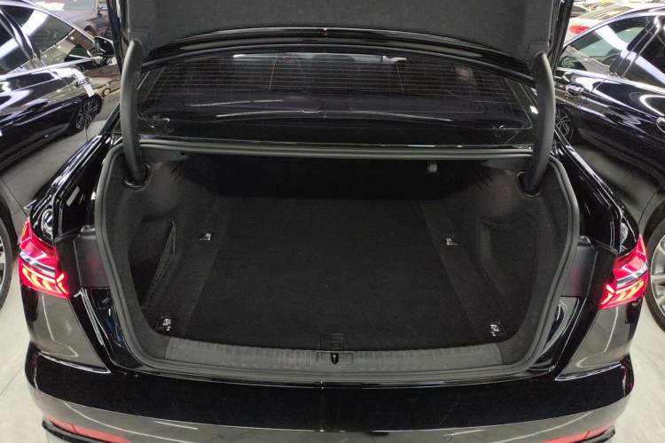 Used Audi A6L 2023 40 TFSI Luxury Dynamic Model
