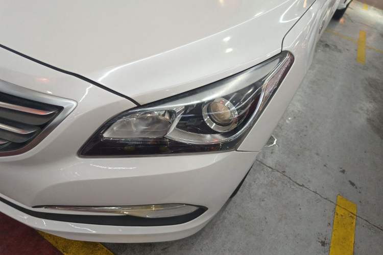Used Hyundai Mistra 2016 1.6T Automatic Smart GLS Left Front Headlight