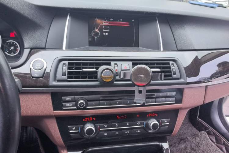 Used BMW 5 Series 2017 525Li Leading Model