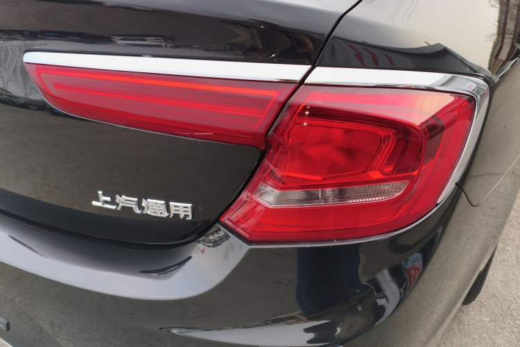 Used Buick LaCrosse 2019 28T Luxury Version