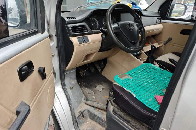 Used CHANGAN KUAYUE Xing V3 2022 1.5L Gasoline Enjoyment Model 2-Seat Van JL473QH Driver Seat