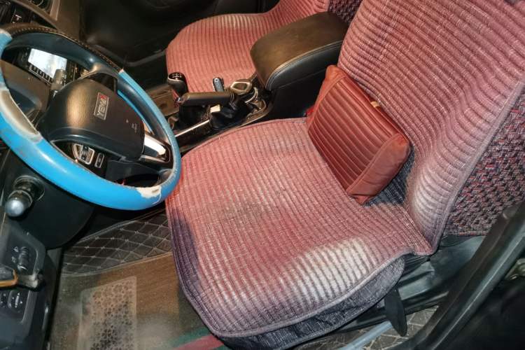 Used Yema T70 2015 1.8L Manual Elite Model
