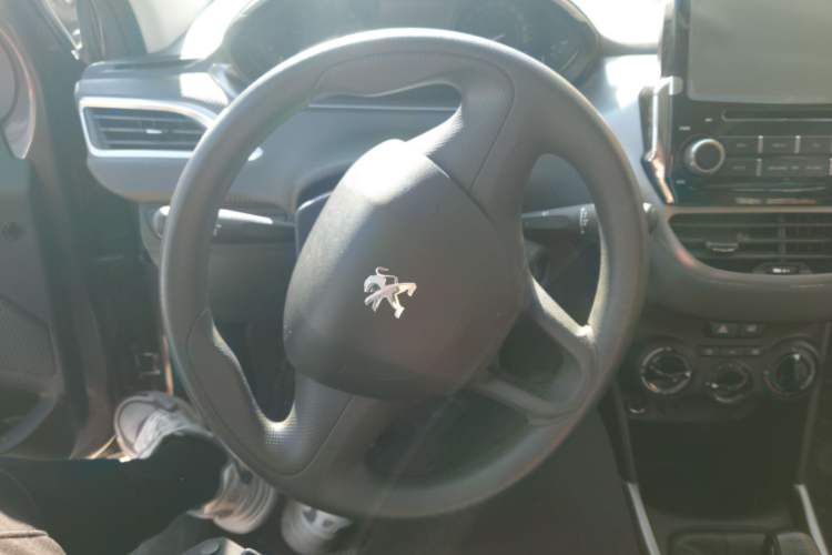 Used Peugeot 2008 2014 1.6L Manual Trend Edition
