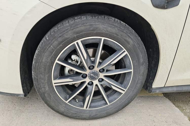 Used BYD Seal 06 New Energy 2025 DM-i Smart Drive 120KM Deluxe Model