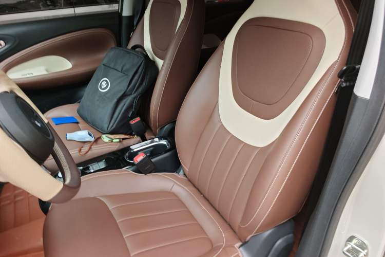 Used Wuling Bingo 2024 333 km Lingxi Connected Version Left Front Seat