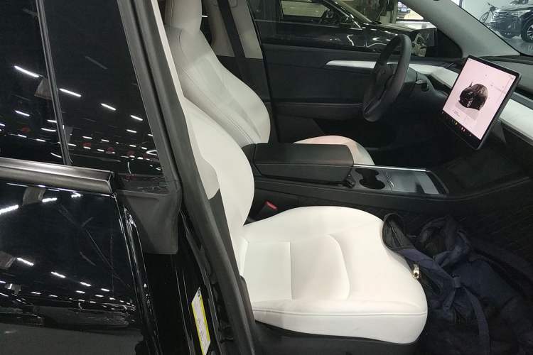 Used Tesla Model Y 2022 Revised Version Long-Range All-Wheel Drive
