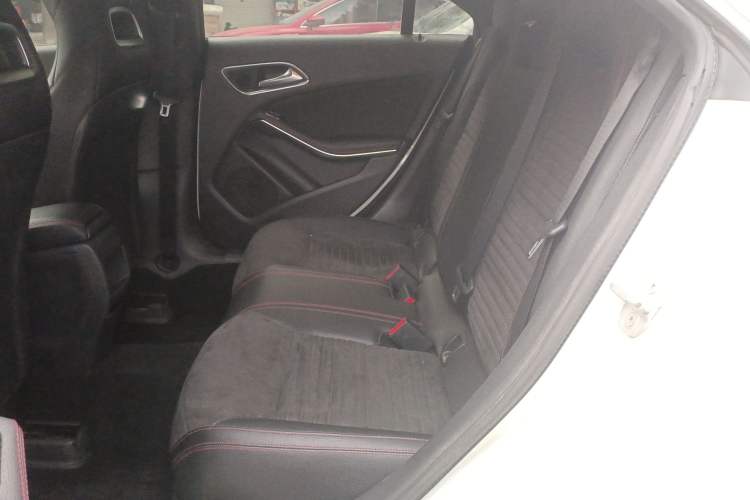 Used Mercedes-Benz CLA 2016 CLA 220 4MATIC
