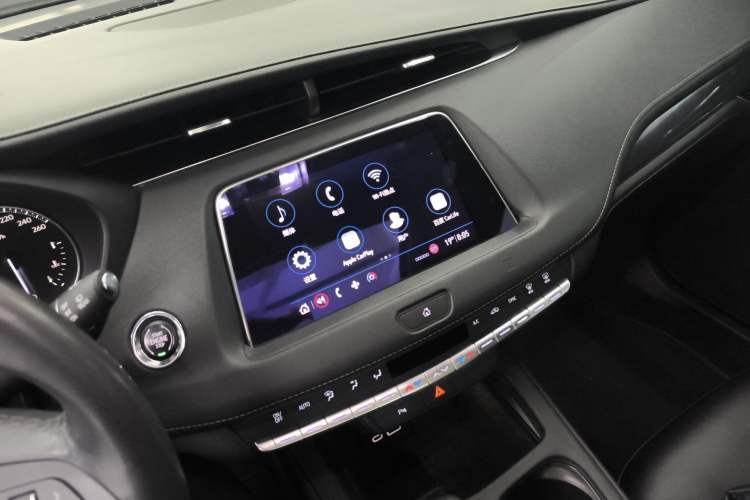 Used Cadillac XT4 2018 28T Two-Wheel Drive Tech Version