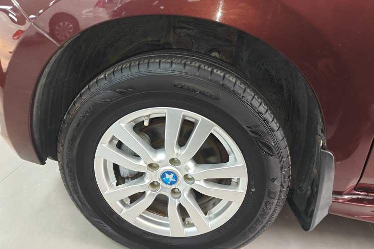 Used Venucia T70 2016 1.6L Manual Ruixing Edition
