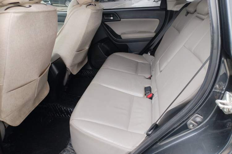 Used Subaru Forester 2013 2.5i Automatic Luxury Edition Left Rear Seat