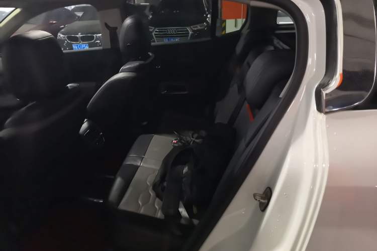 Used Citroen C5 AIRCROSS 2017 380THP Luxury Model Left Rear Seat