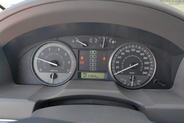 Used Toyota Land Cruiser  Instrument Cluster