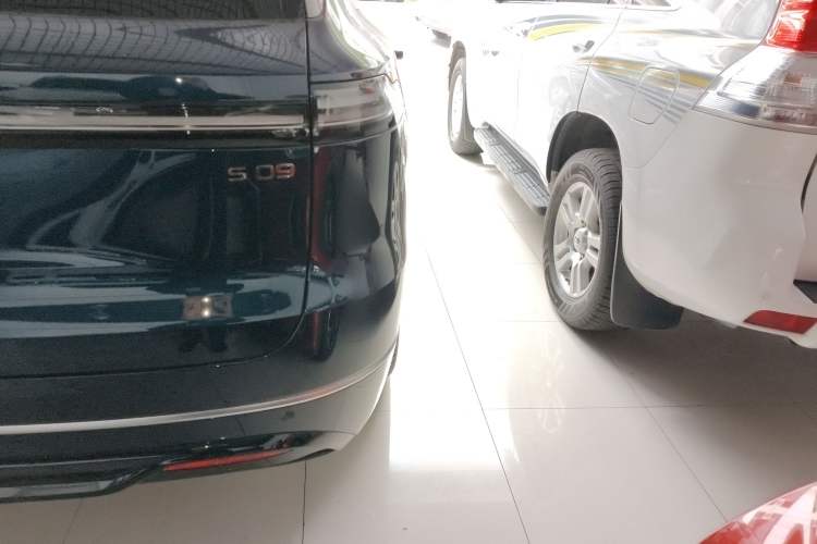 Used Deepal S09 2025 Four-Wheel Drive Ultra+ Custom Edition
