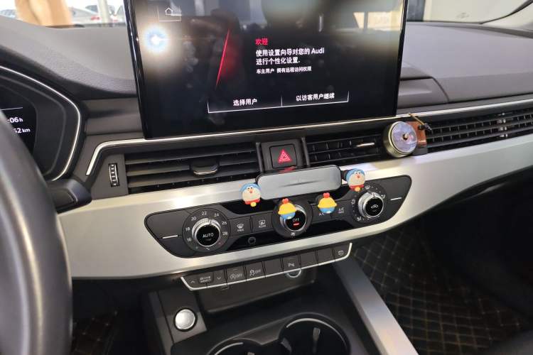 Used Audi A4L 2022 40 TFSI Fashion Dynamic Model
