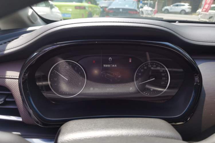 Used Buick GL8 2023 Land Executive Class Smart Enjoyment Model