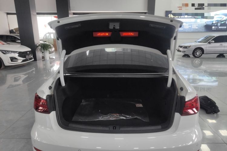 Used Audi A3 2020 Limousine 35 TFSI Fashion Edition China VI Emission Standard