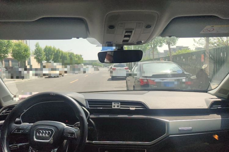 Used Audi Q3 2019 40 TFSI Fashion Dynamic Model
