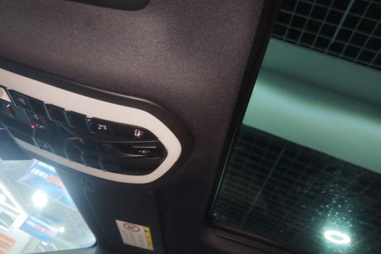 Used Porsche Macan 2017 Macan 2.0T