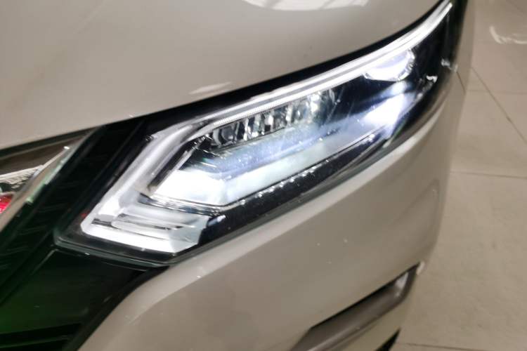 Used Nissan Qashqai 2021 2.0L CVT Luxury Edition
