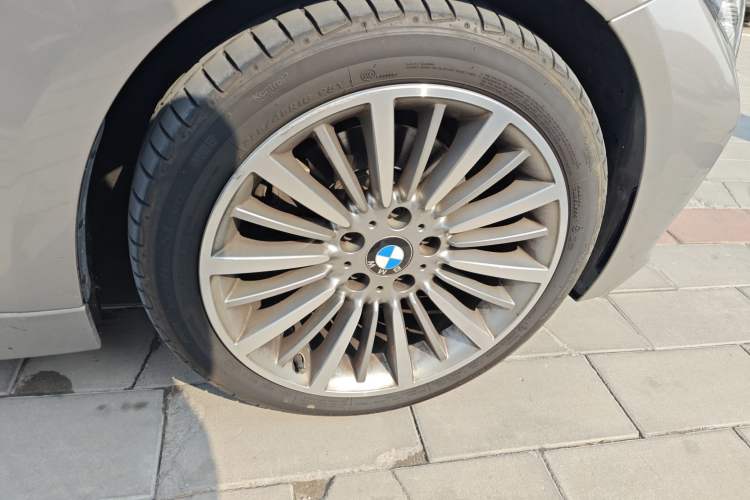 Used BMW 3 Series 2019 320Li Fashion Model
