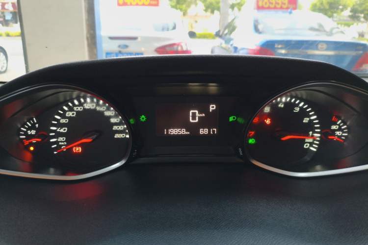 Used Peugeot 308S 2015 1.2T Automatic Jingchi Edition Instrument Cluster