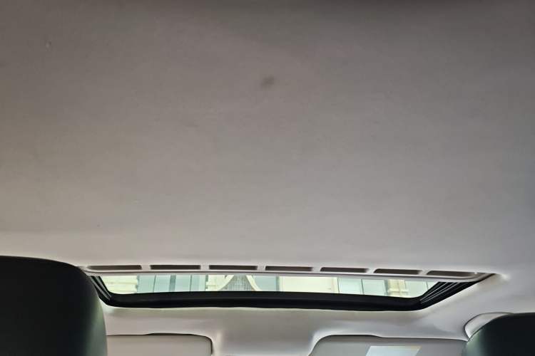 Used Skoda Rapid Spaceback 2014 1.6L Automatic Enjoyment Edition Headliner