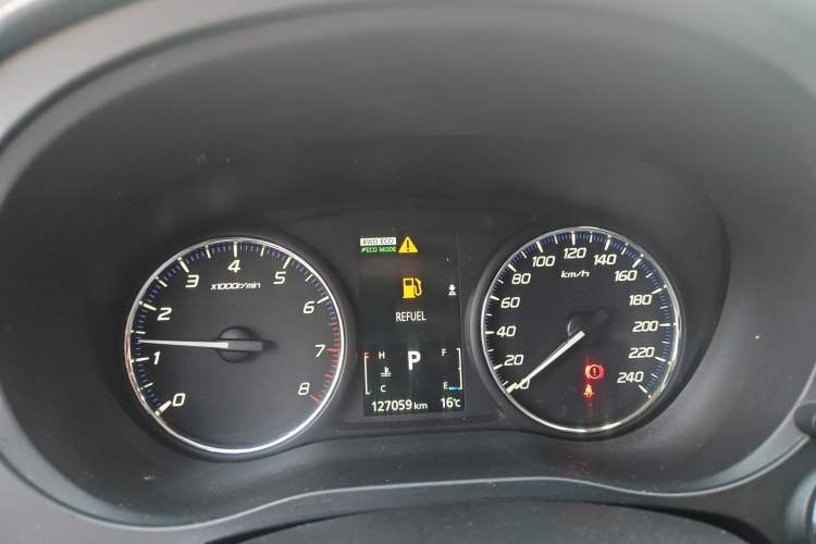 Used Mitsubishi Outlander 2013 2.4L 4x4 Luxury Navigation Edition 5 Seats Instrument Cluster