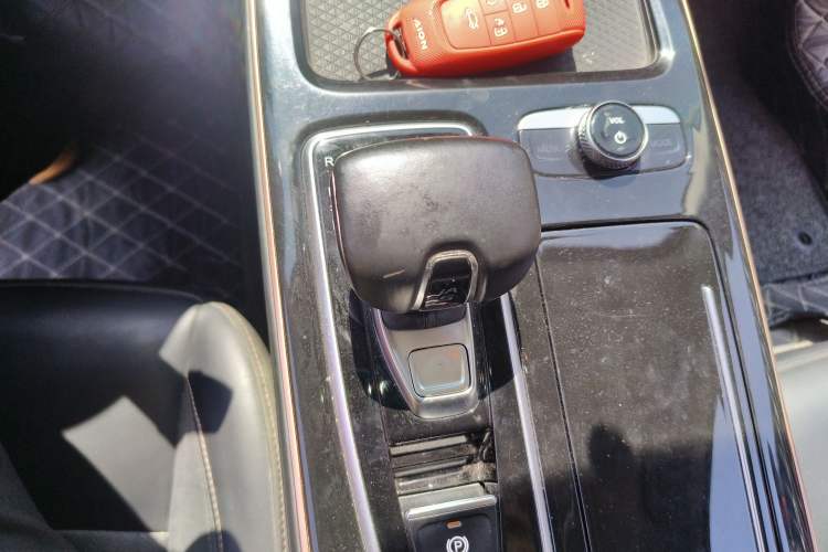 Used GAC Group Toyota iA5 2019 Luxury Edition Gear Lever