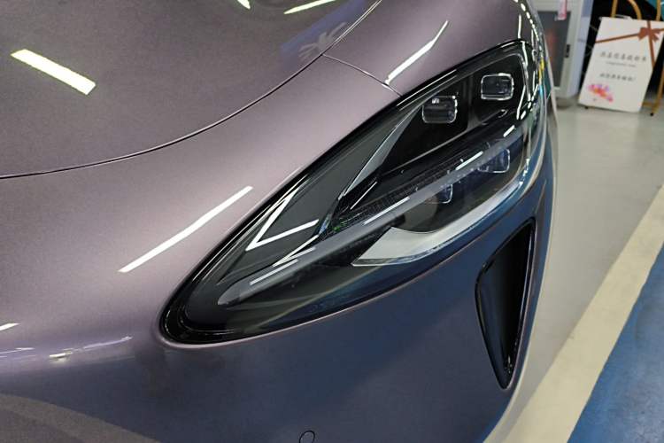 Used Xiaomi Auto SU7 2024 Four-Wheel Drive Ultra-Long Range Advanced Intelligent Driving Max Edition Left Front Headlight