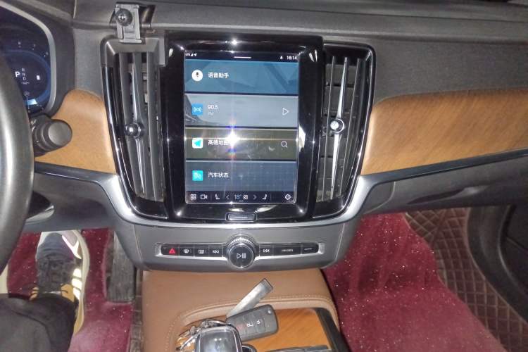 Used Volvo S90 2022 B5 Zhiyi Luxury Edition
