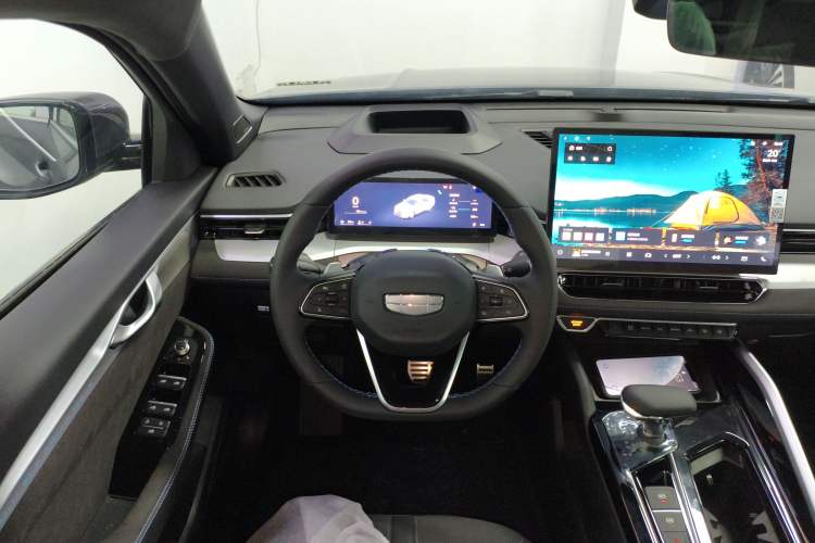 Used Geely Auto Preface 2025 Dongfang Yao 2.0TD Moonlight Edition Steering Wheel