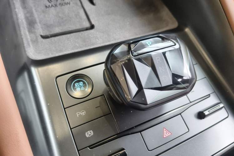 Used BYD Song L EV 2025 Intelligent Driving Version 662 km LiDAR Excellence Edition