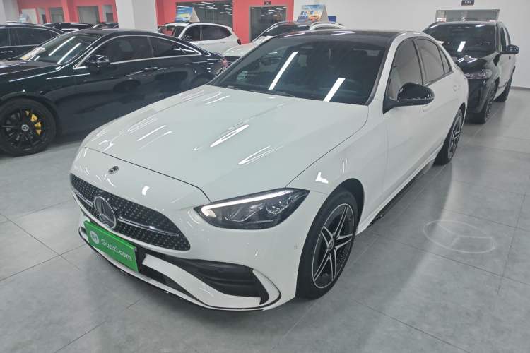 Used Mercedes-Benz C-Class 2023 Restyled C 260 L Night Edition Sports Version