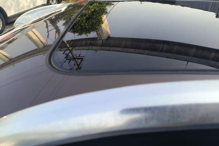 Used Roewe RX5 2018 30T Two-Wheel Drive Automatic Internet Smart Edition