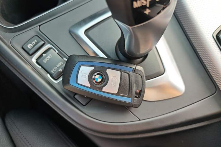 Used BMW 3 Series GT 2017 320i M Sport
