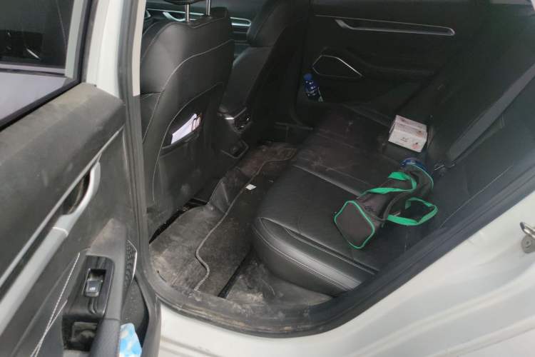 Used Geely Auto Emgrand 2022 4th Generation 1.5L CVT Luxury Model
