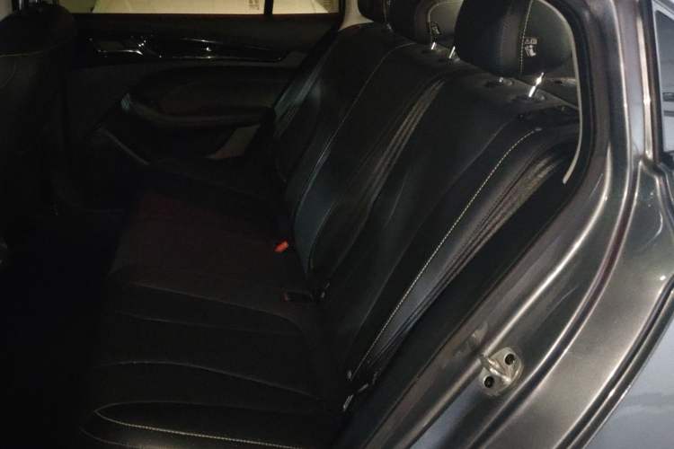 Used Roewe i5 2021 1.5L Manual Platinum Edition Left Rear Seat